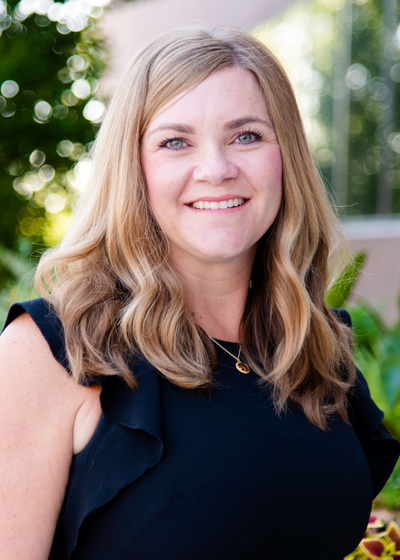 Leslie R Hefferon