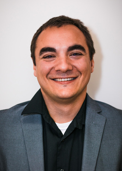 Zachary F Laguzza