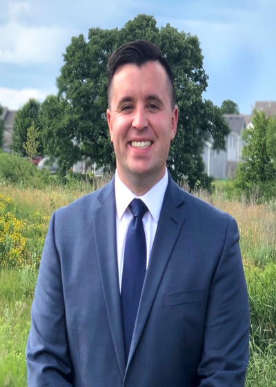 Jason M Vahlenkamp