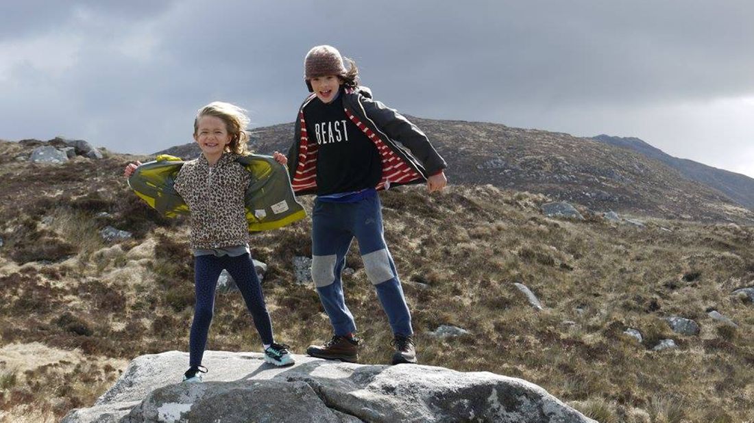 kids traveling in Ireland