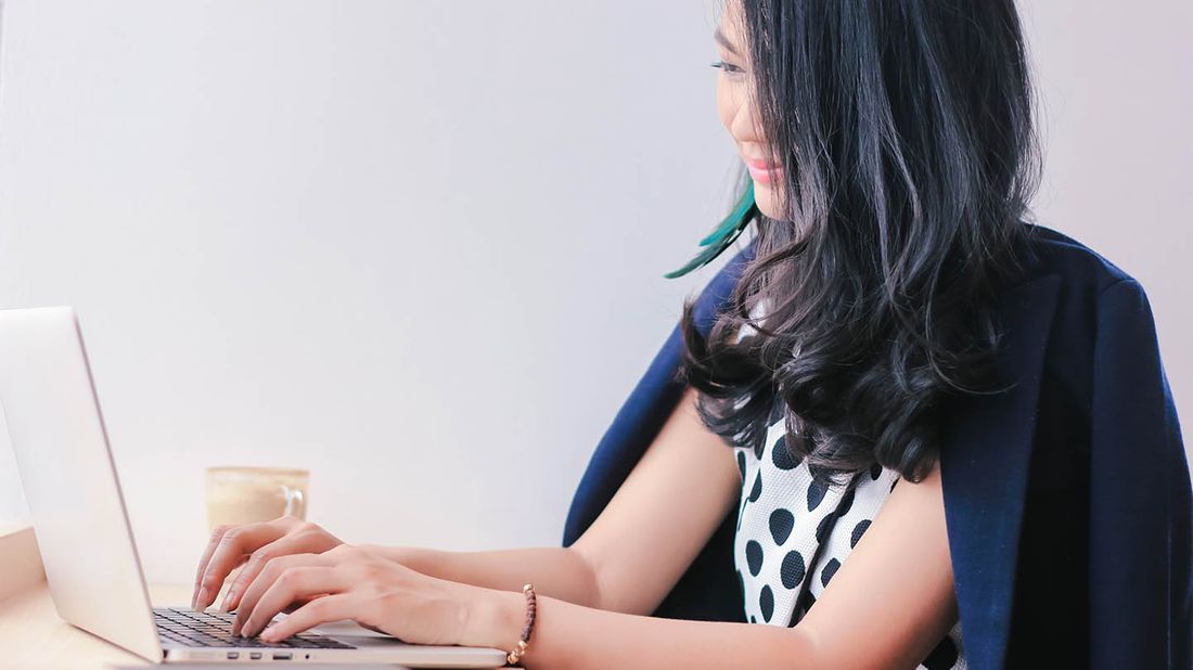 woman on laptop