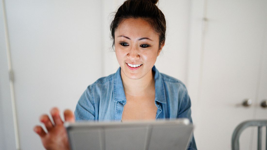 woman using ipad