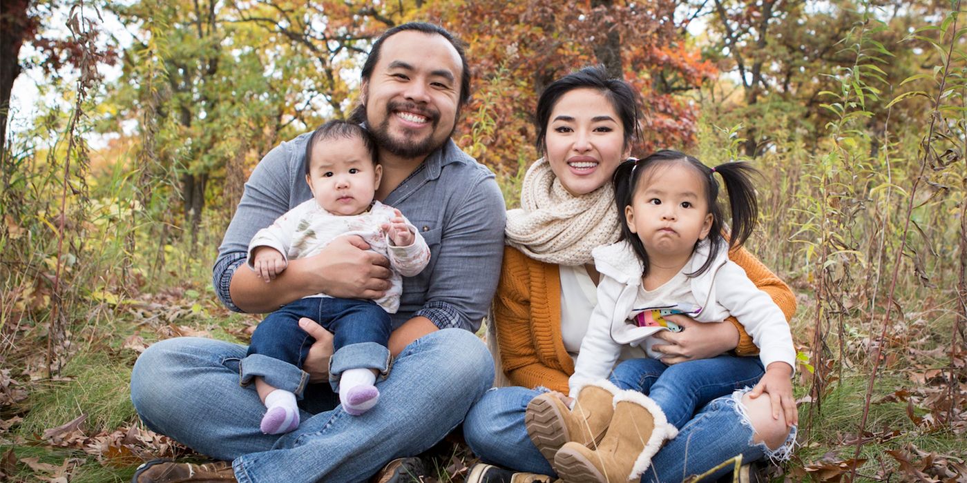 Touger and Mykou Thao with their children.