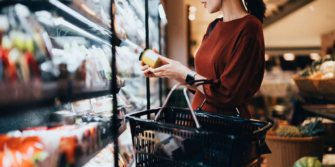 woman shopping for groceries