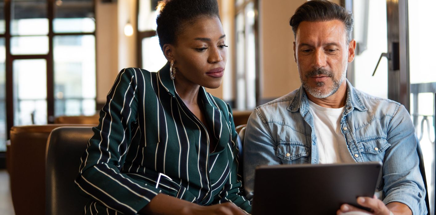 Colleagues dissecting the markets and economy together following the reopening, then subsequent closure of, the Strait of Hormuz.
