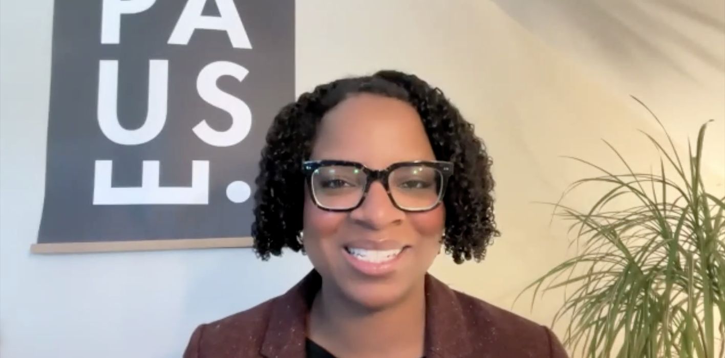 financial-therapist-Aja-Evans