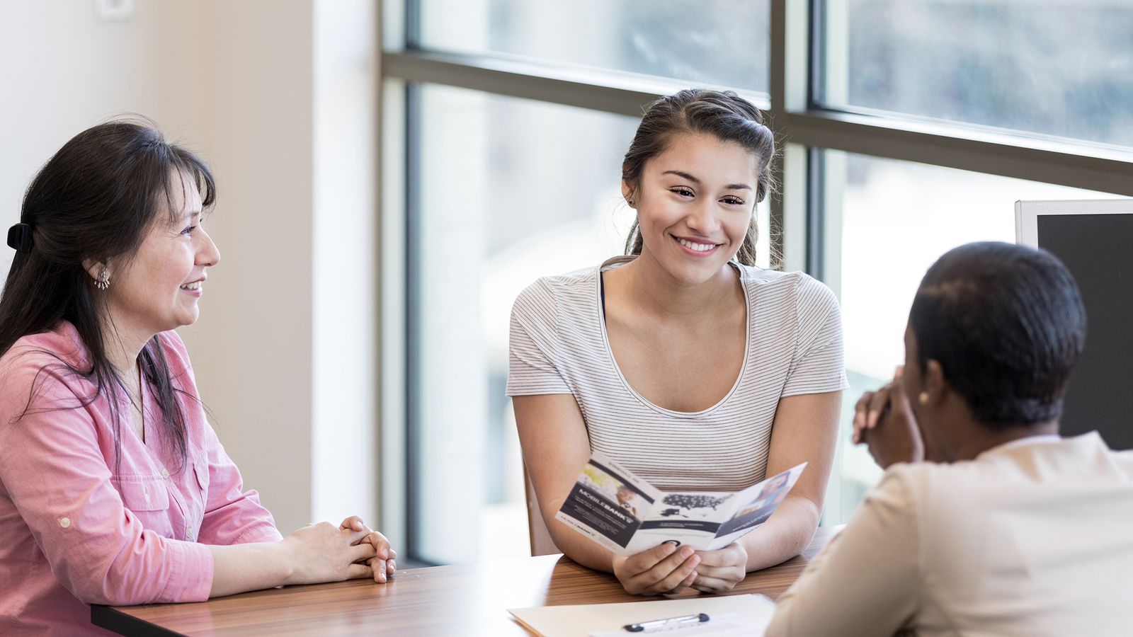 mother-helping-daughter-prepare-for-financial-independence