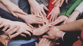 Microvolunteering 101 hands