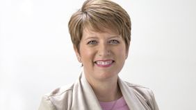 Angie Hicks headshot after she shared leadership secrects and insights