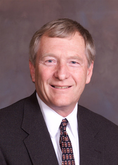 Edward R Van Vliet 