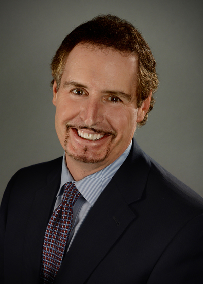Sean J Raynard 