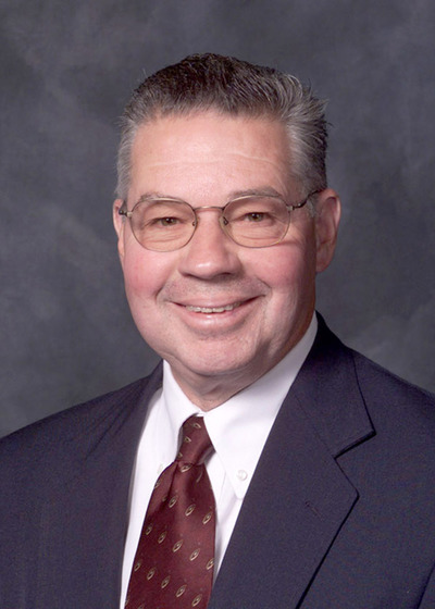 Richard L Showalter 