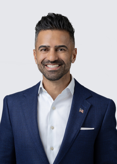 Photo of Wealth Management Advisor Armen Sevag Khadiwala