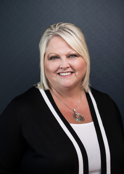 Photo of Associate Financial Representative Beverly G Derouaux