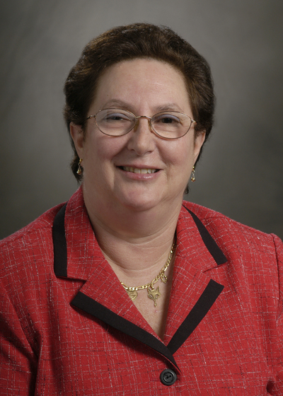 Photo of Associate Financial Representative Nancy Fox