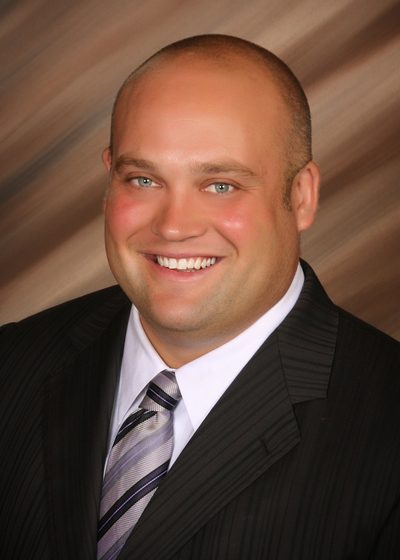 Derrick Dinger - Northwestern Mutual headshot