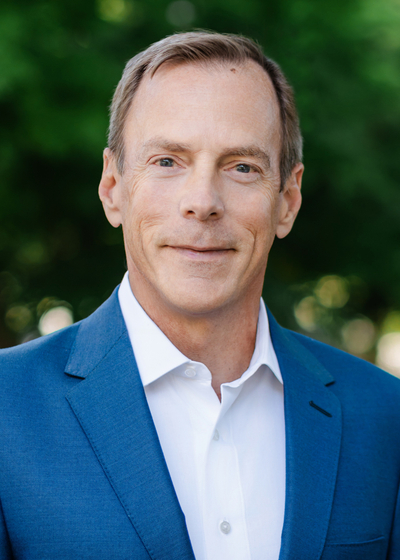 Photo of Wealth Management Advisor Chad Armstrong