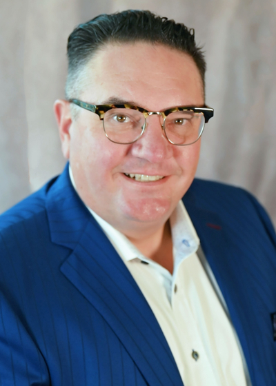 Matthew R Krueger