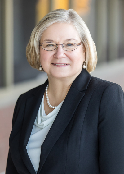 Mary E Mitsch