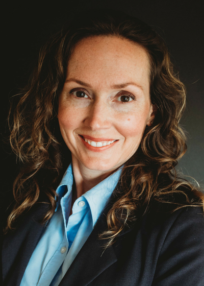 Photo of Associate Wealth Management Advisor Shannon M White