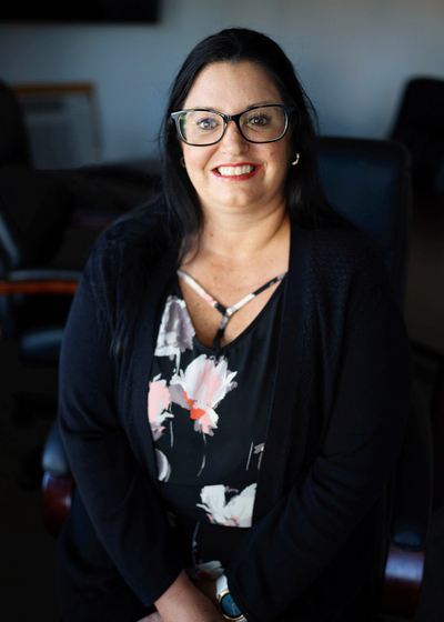 Photo of Associate Wealth Management Advisor Laura M Van Kuiken