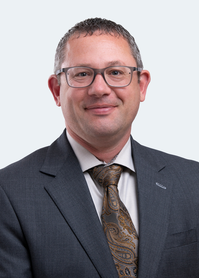 Photo of Partner and Private Wealth Advisor Matthew Louis Henry