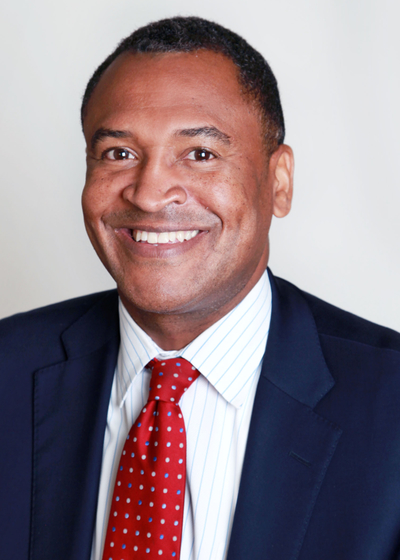 DeShawn L Chapman