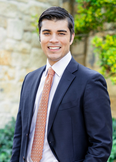 Chris Cruz - Northwestern Mutual headshot