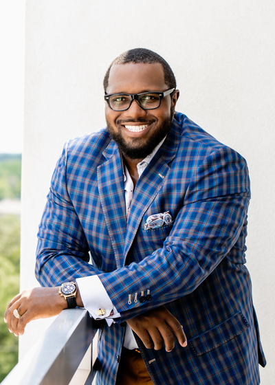 LaMont M Henry