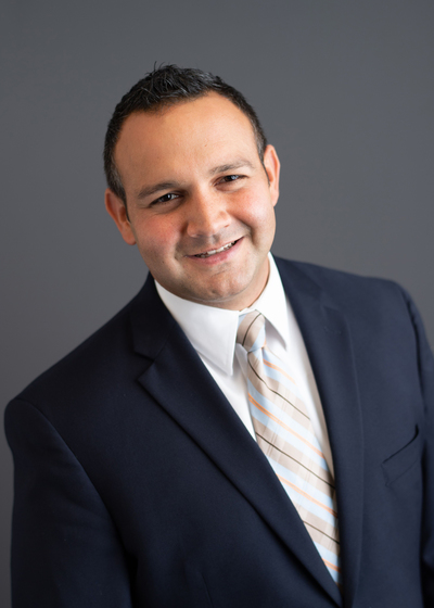 Sebastian Becerra - Northwestern Mutual headshot