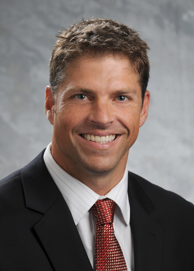 Craig Kvinsland headshot