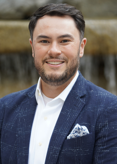Photo of Wealth Management Advisor Ryan Matthew Reyes Kraut