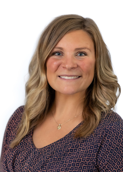Photo of Financial Advisor Kari Smith