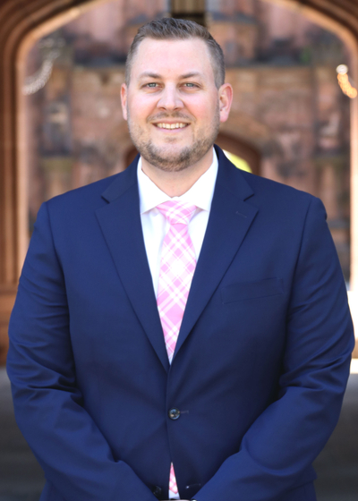 Photo of Associate Wealth Management Advisor Lucas R. Zabel