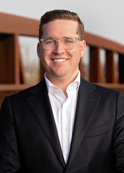 Photo of Director of Wealth Management Evan C Bell