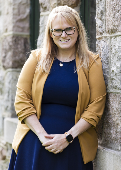 Photo of Director of Investments and Operations Laura McManama