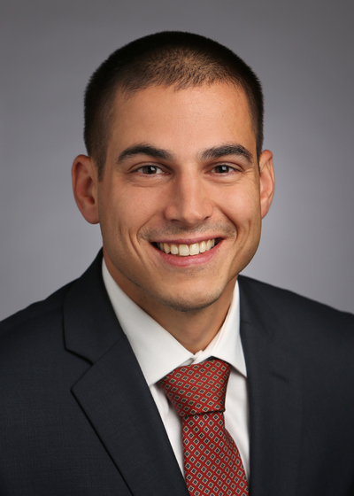 Tony Gomez headshot