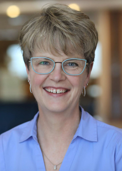 Michelle M Durand