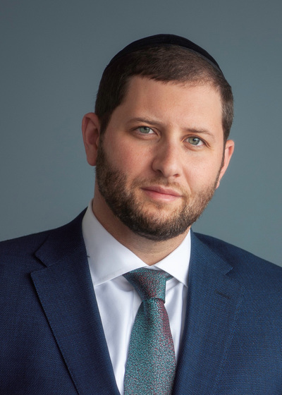 Moshe Alpert headshot