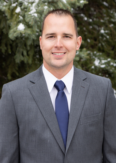 Photo of Associate Wealth Management Advisor Tyler Gregory Steinkopf