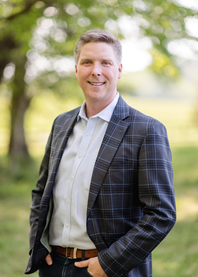 Photo of Co-Founder and Wealth Management Advisor Andrew Carlson Gillespie