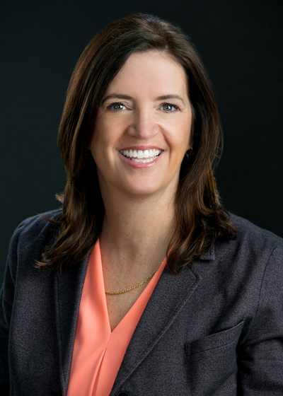 Carolyn Gust - Northwestern Mutual headshot