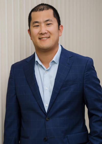 Photo of Associate Wealth Management Advisor Dylan Okuno