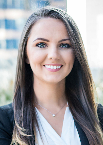 Adela Zizic headshot