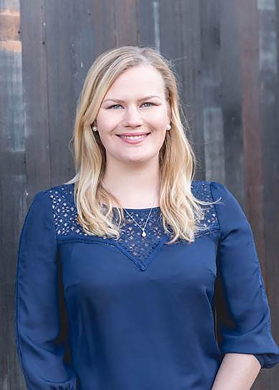 Angie Tronset headshot