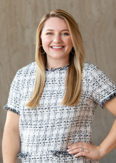 Melanie Hertzberg - Northwestern Mutual headshot