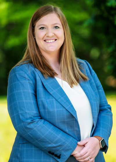 Photo of Associate Financial Representative Kelly Sisco