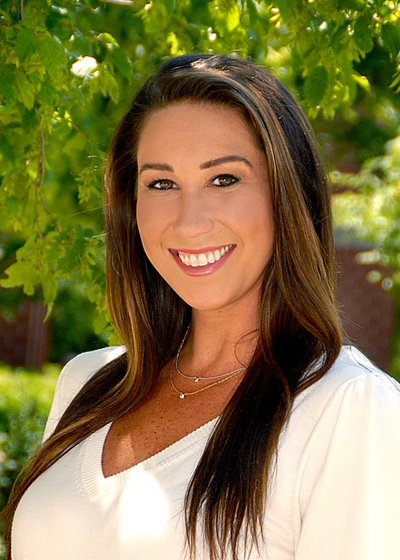 Caroline Trawick headshot