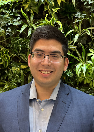 Photo of Financial Advisor Aaron Shapira