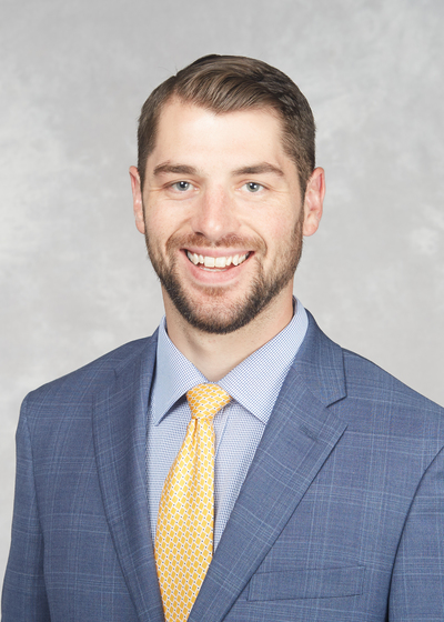 Professional headshot of financial representative, Chris Brayfield Allen.